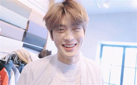 jaehyun 16 9
